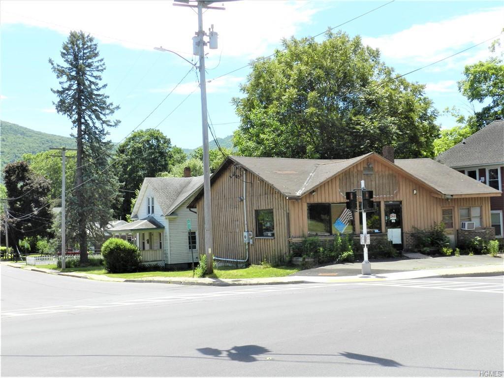 18 Main Street - Photo 1