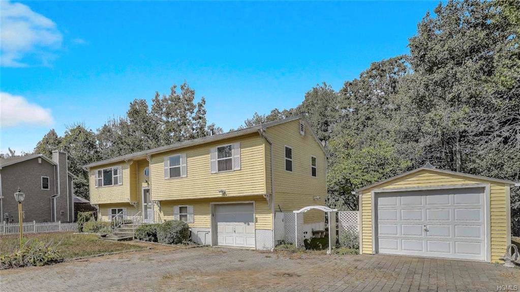 22 Red Maple Way - Photo 1