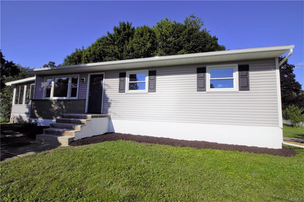 59 Robert Lane - Photo 1