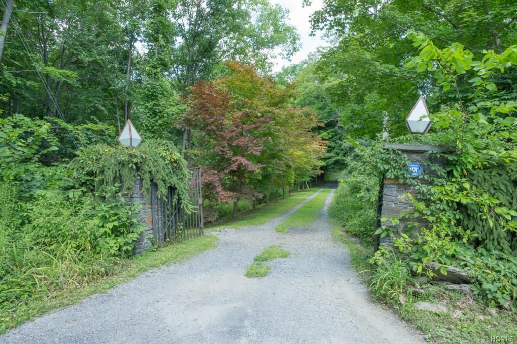 Downing Road - Photo 1