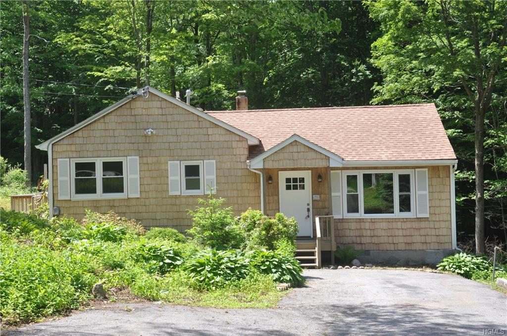 192 Rushmore Road - Photo 1
