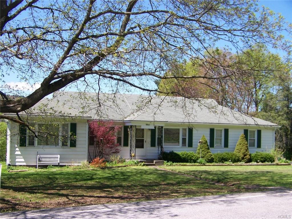 9055 State Highway 357 - Photo 1