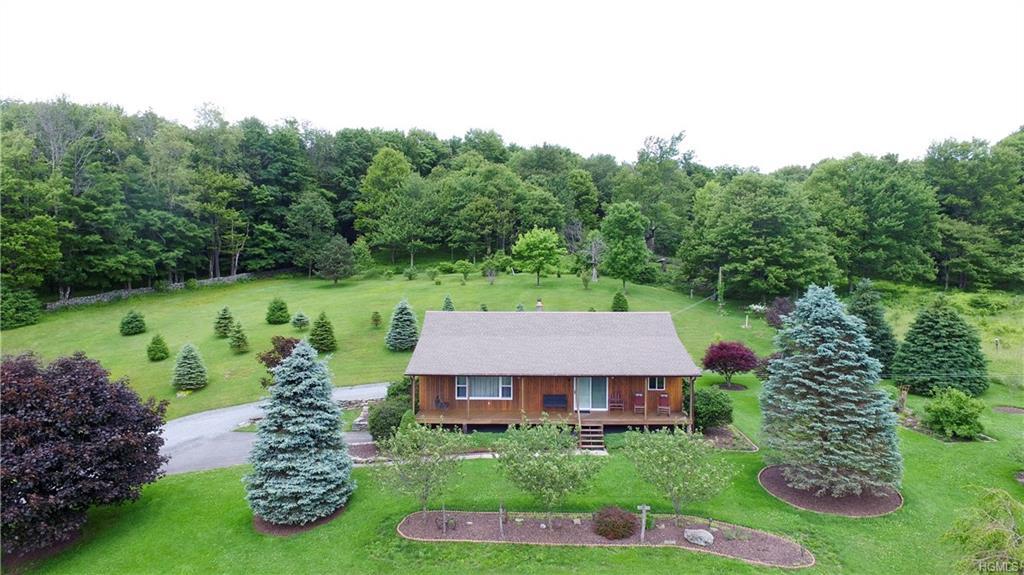 8 Clifford Lane - Photo 1