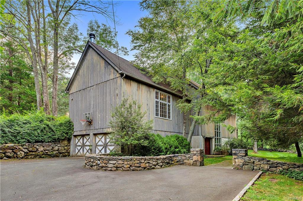 69 Benedict Road - Photo 1