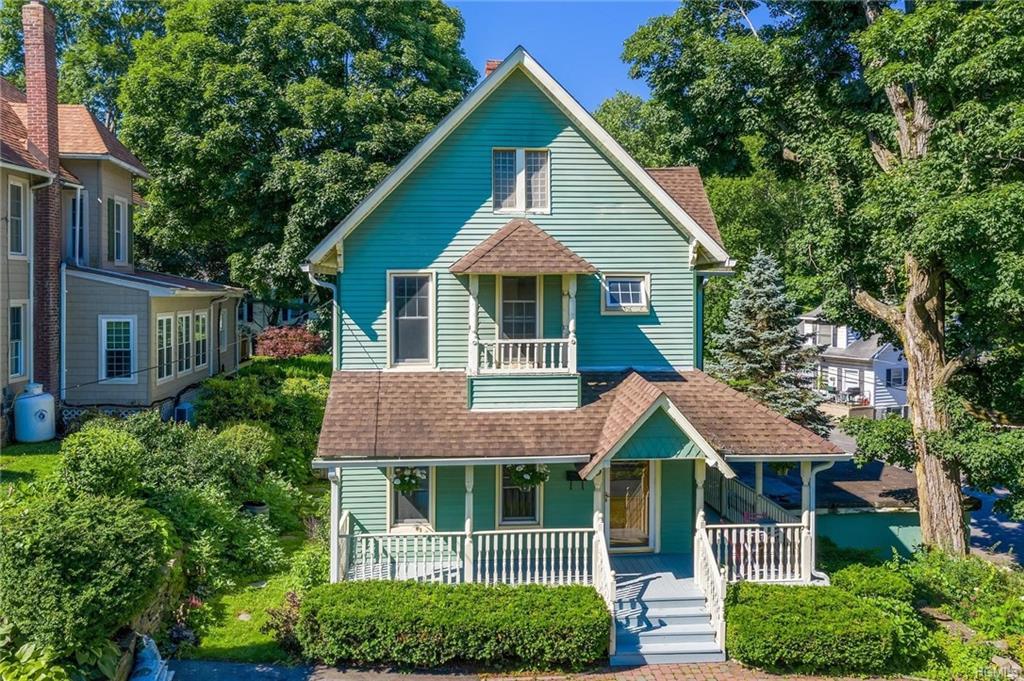 5 Maple Avenue - Photo 1