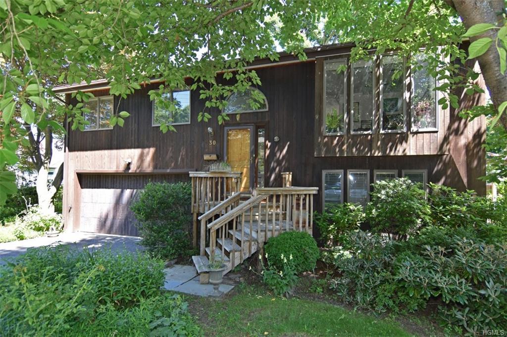 30 Wood Avenue - Photo 1