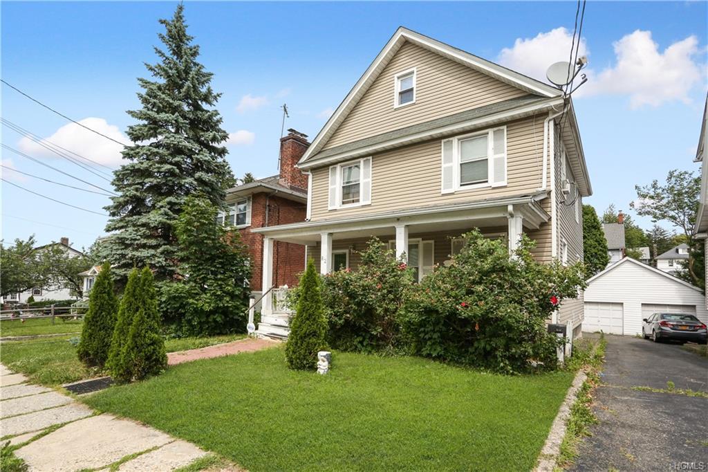 82 Rossiter Avenue - Photo 1