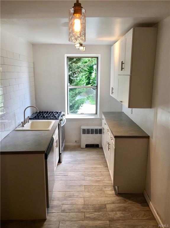 47 Point Street - Photo 1