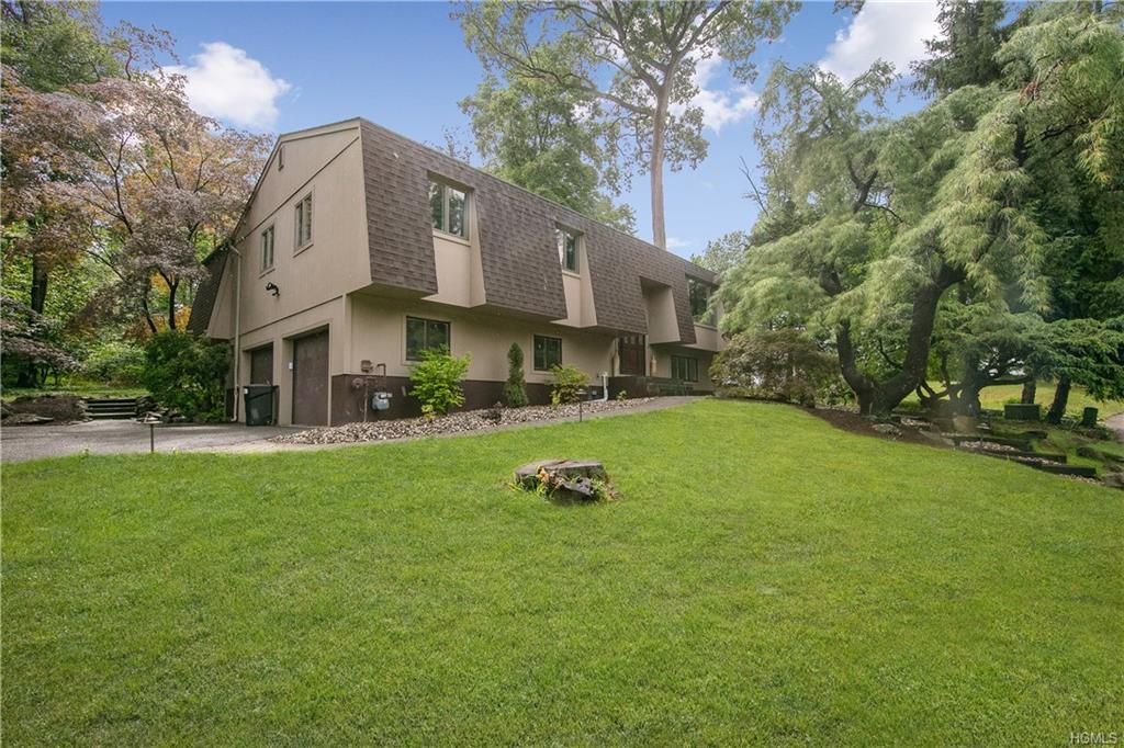 107 Alan Drive - Photo 1