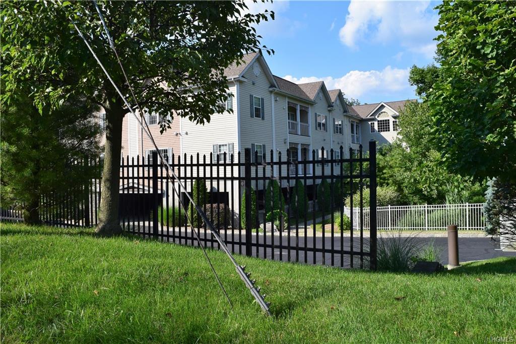 353 Chappaqua Road - Photo 1