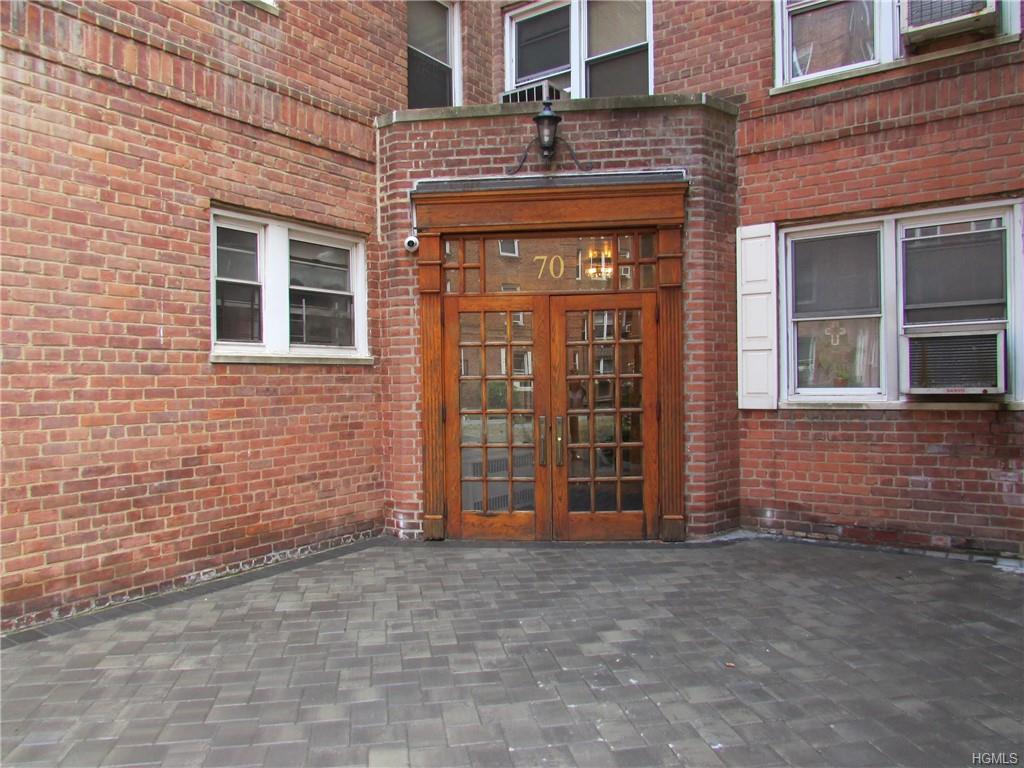70 Locust Avenue - Photo 1