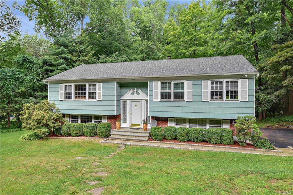 83 Lakeside Drive - Photo 1