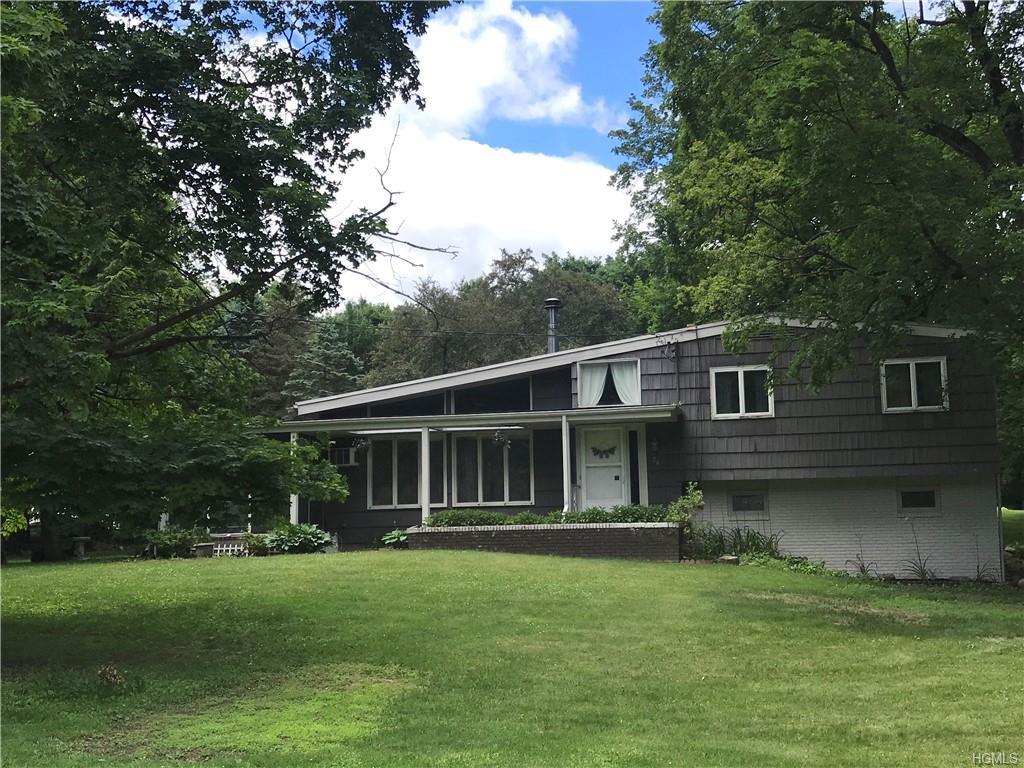 24 Maple Road - Photo 1