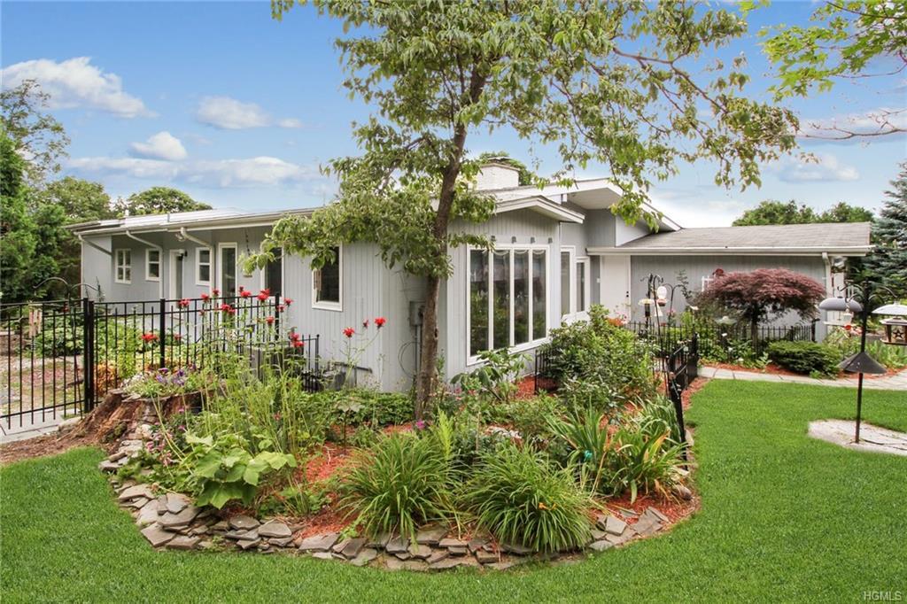 18 Idlewild Park Drive - Photo 1