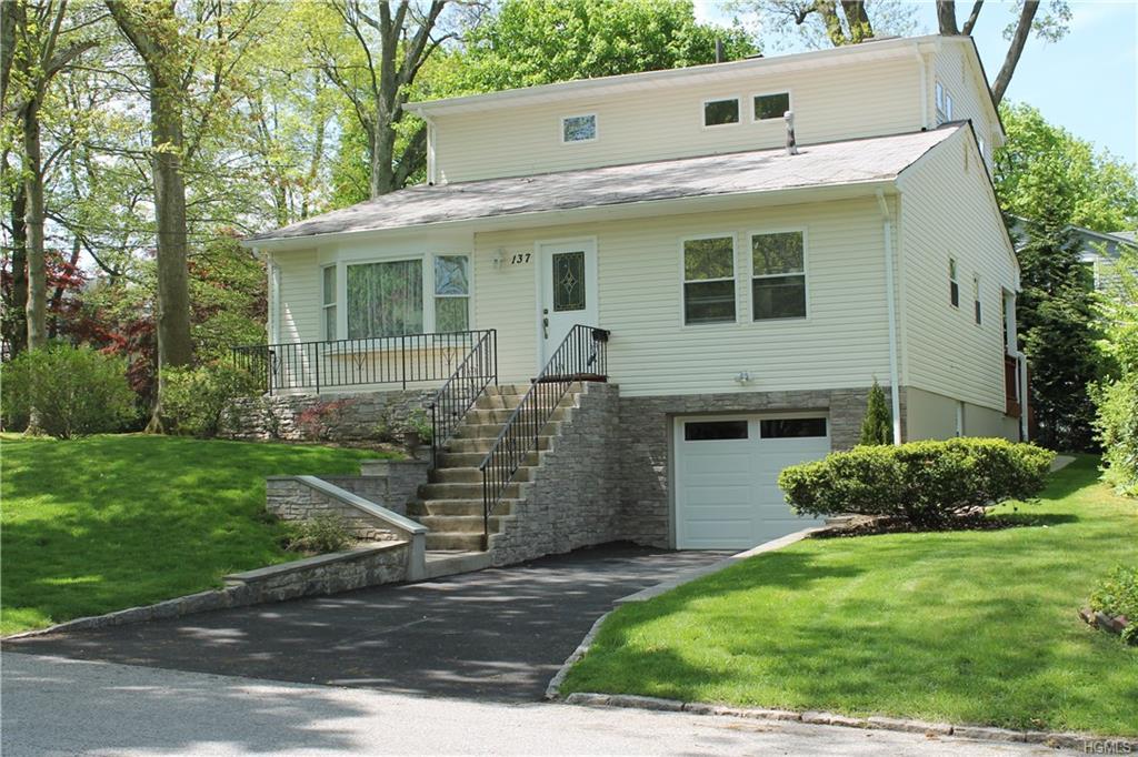 137 Beverly Road - Photo 1