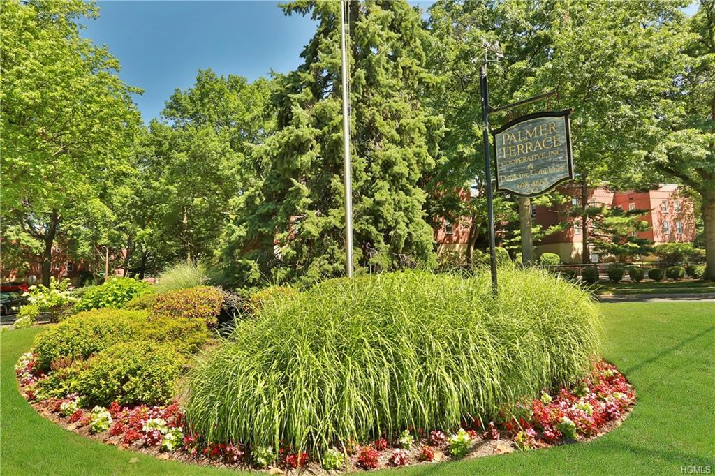 325 Palmer Terrace - Photo 1