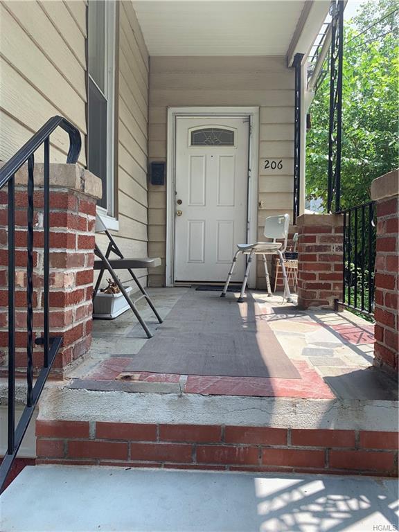 206 Woodworth Avenue - Photo 1
