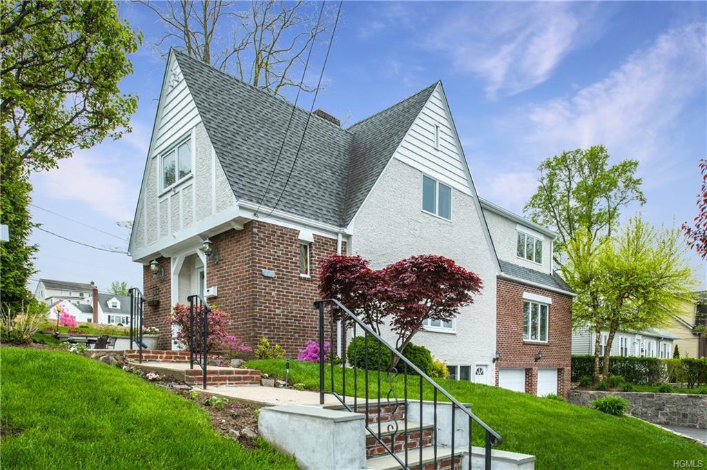 126 Lincoln Avenue - Photo 1