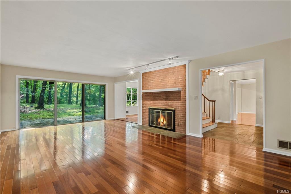 10 Upper Shad Road - Photo 1