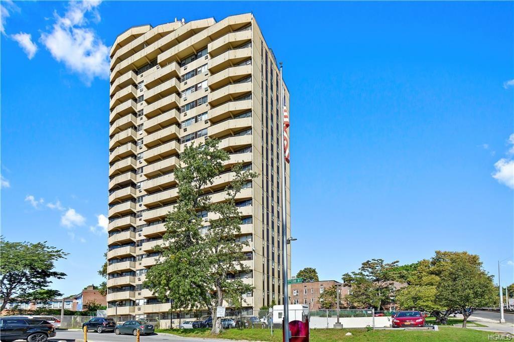 1523 Central Park Avenue - Photo 1