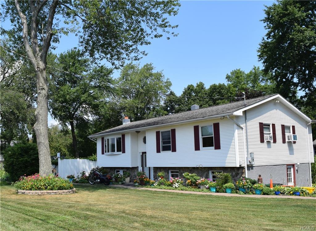 112 Meadow Lane - Photo 1