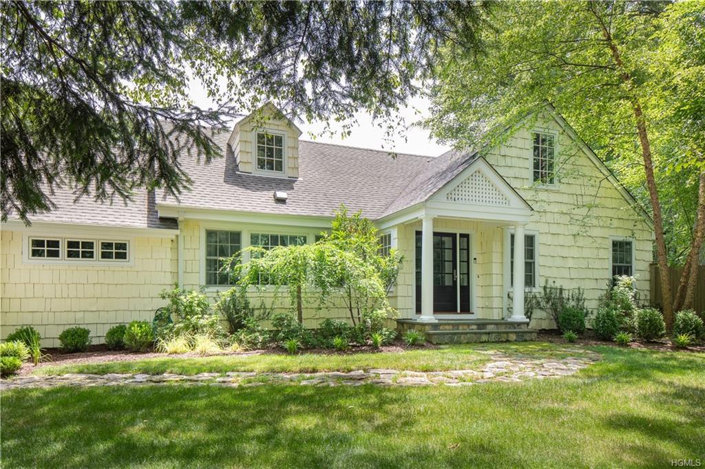 30 Laurel Road - Photo 1