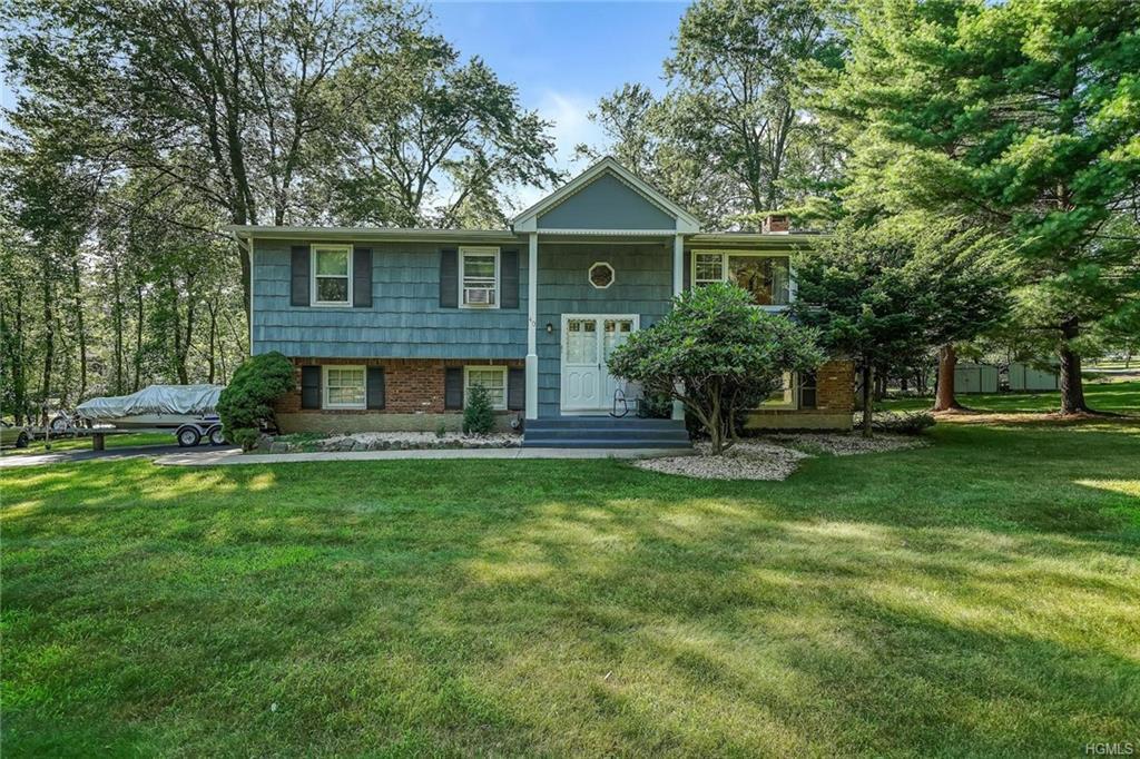 40 Smith Hill Road - Photo 1