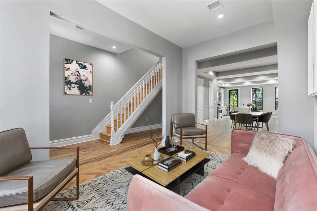 1370 Park - Photo 1