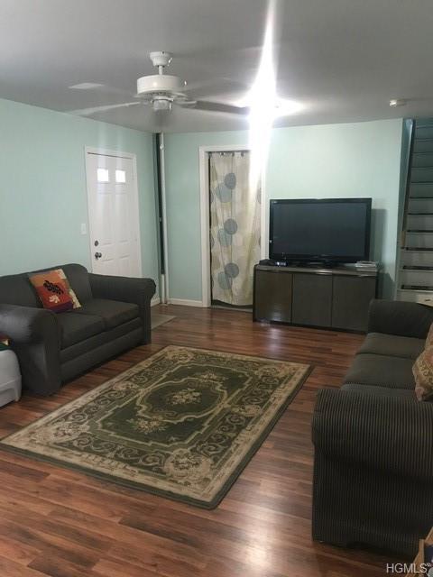 86 Clove Avenue - Photo 1