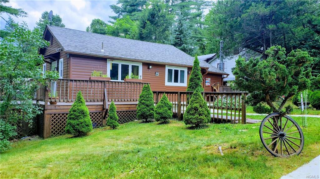 13 Village Garden Lane - Photo 1