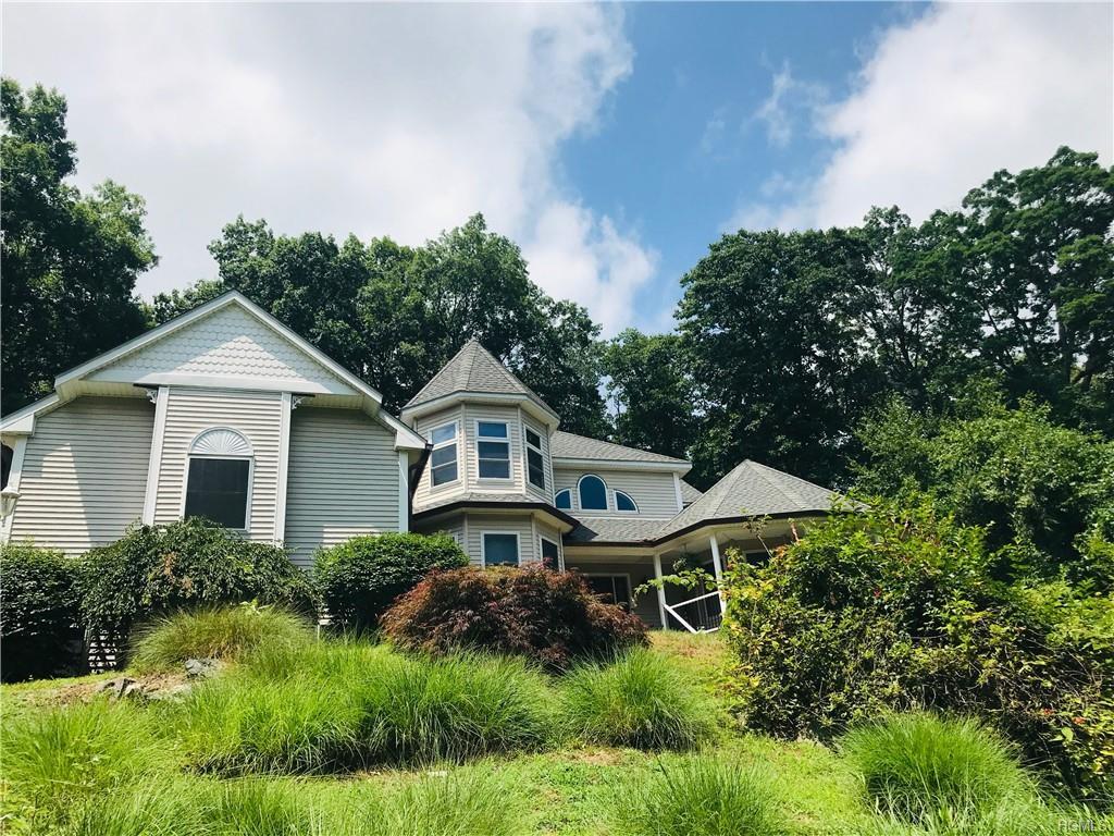 169 Shore Drive - Photo 1