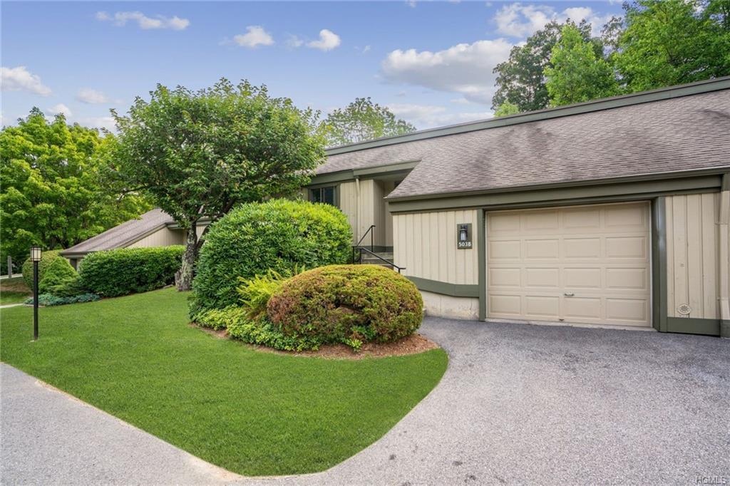 503 Heritage Hills - Photo 1