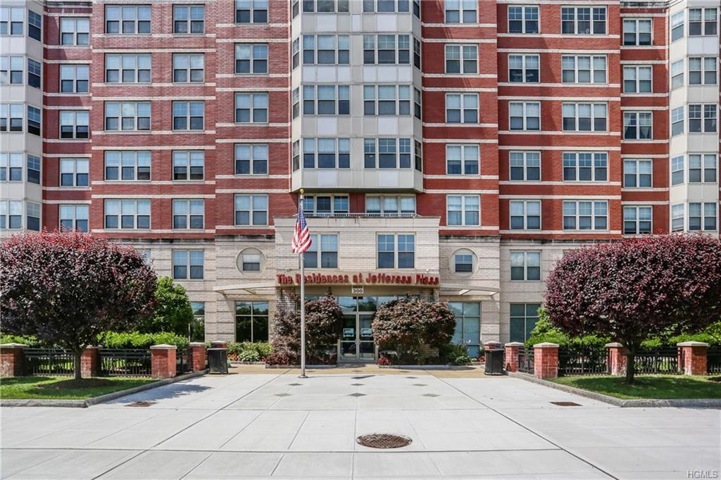 300 Mamaroneck Avenue - Photo 1