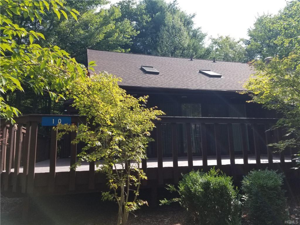 10 Sylvia Lane - Photo 1