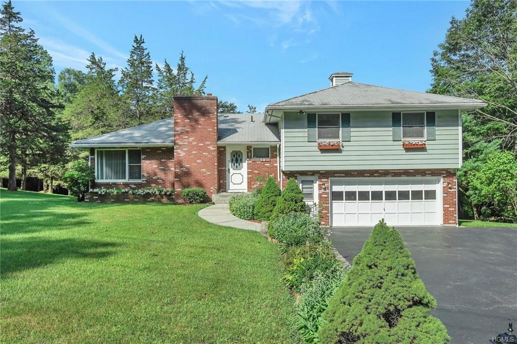 55 Canopus Hollow Rd - Photo 1