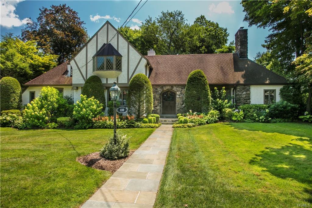 110 Carleon Avenue - Photo 1