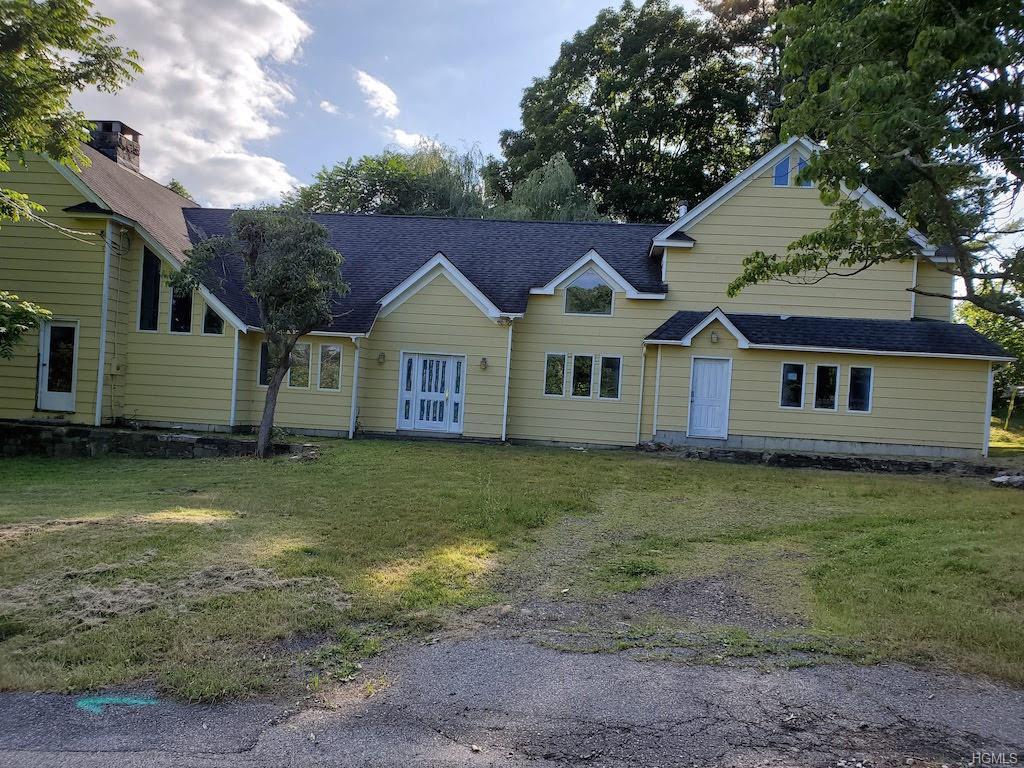 21 Hill And Dale Road - Photo 1