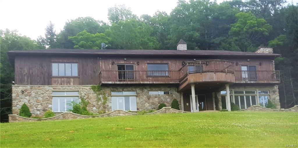 1105 South Road - Photo 1