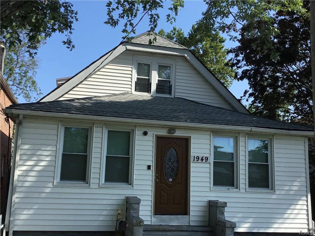 1949 Gildersleeve Avenue - Photo 1 1949 Gildersleeve Avenue - Photo 1