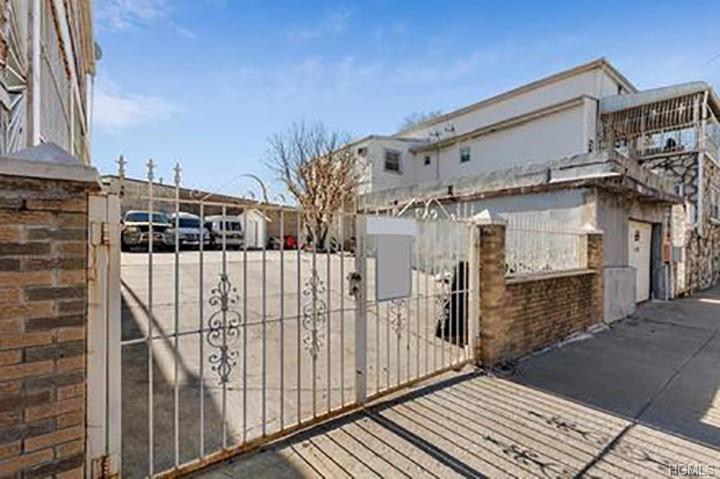 655 Taylor Avenue - Photo 1