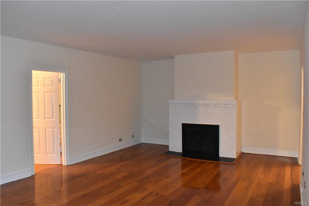 914 Wynnewood Road - Photo 1