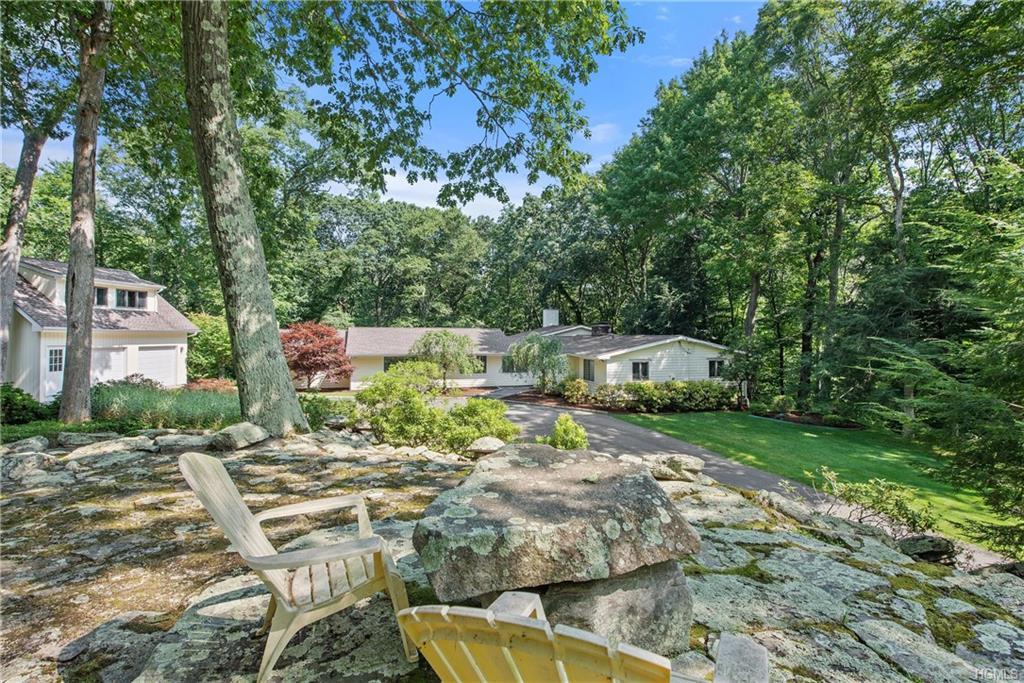 11 Hemlock Hill Road - Photo 1