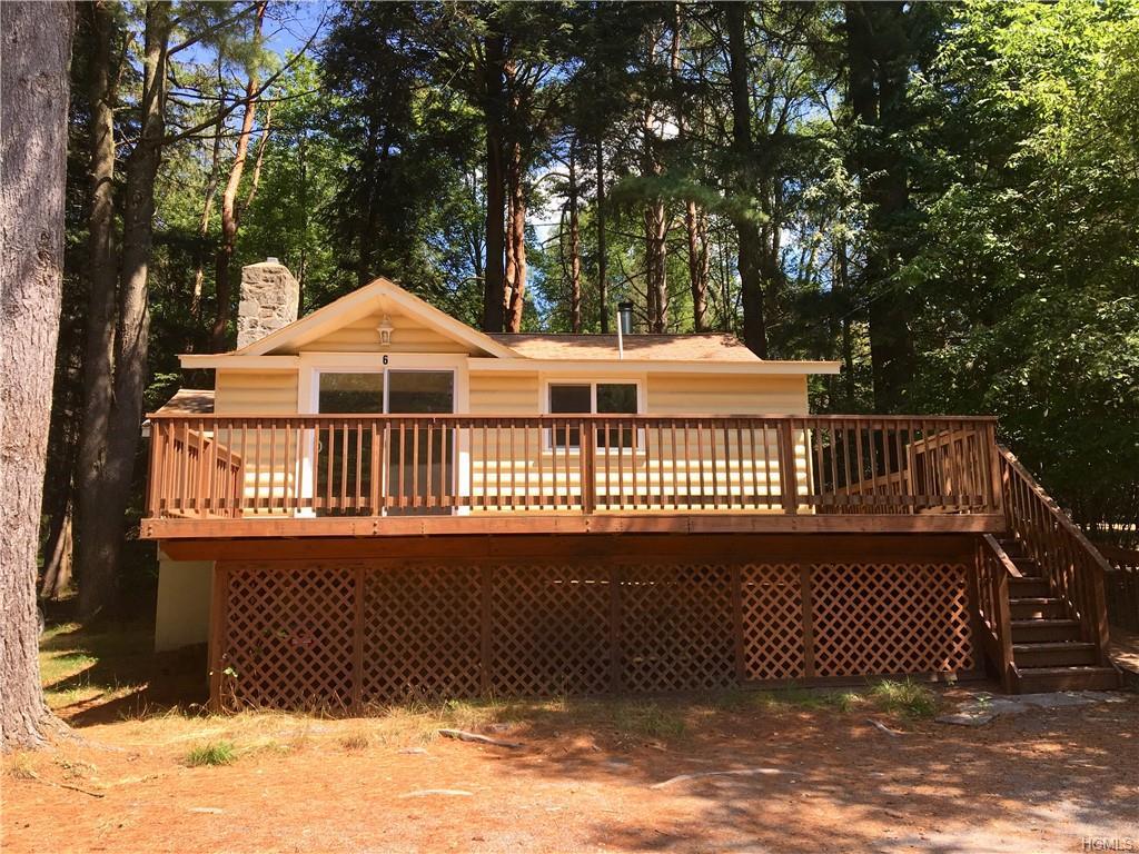 6 Stratton Avenue - Photo 1