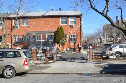 2160 Arthur Avenue - Photo 1