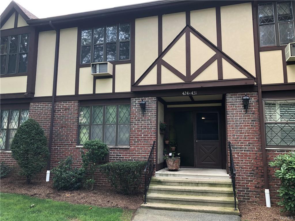 428 Sierra Vista Lane - Photo 1