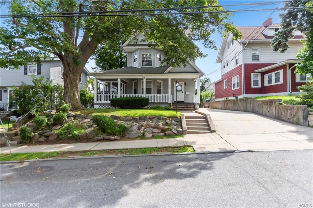 128 Buckingham Road - Photo 1