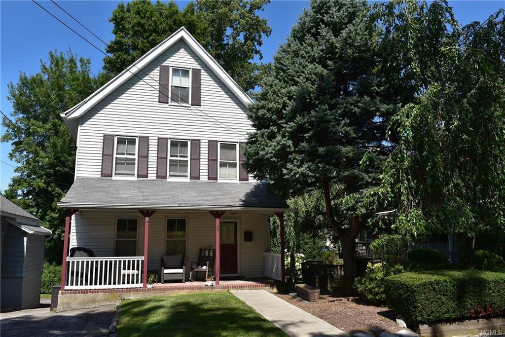 5 Hillcrest Avenue - Photo 1