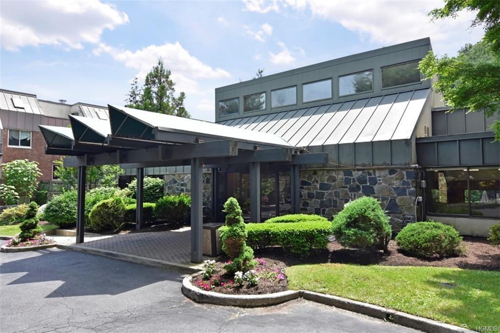 1 Fountain Lane - Photo 1