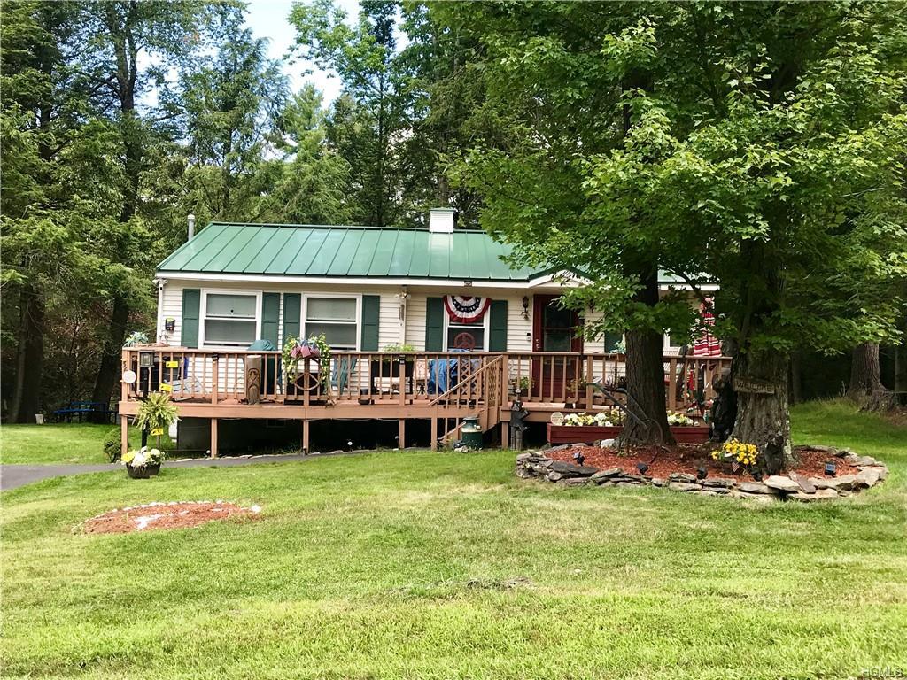 36 Kenoza Place Tr 103 - Photo 1