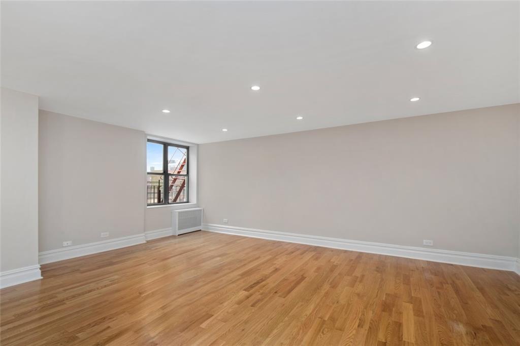 132-40 Sanford Avenue - Photo 1